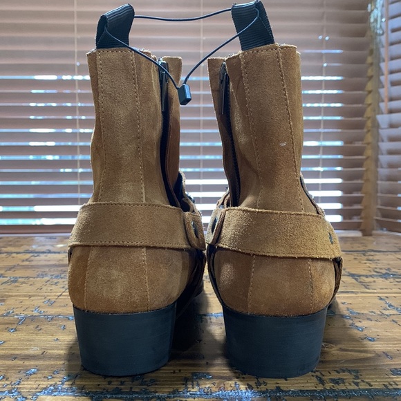 Zara Buckle Chain Chelsea Boots main image 7